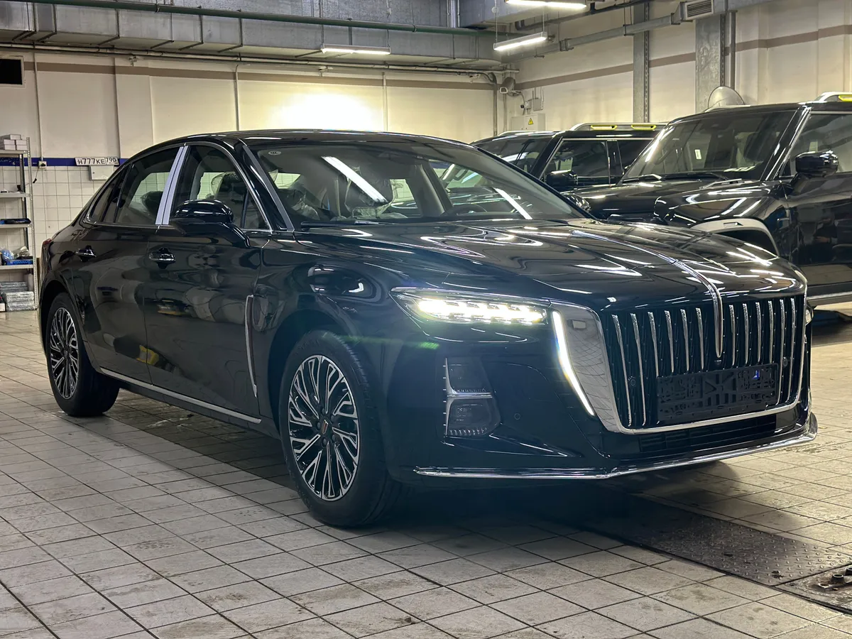 картинка Hongqi H5 2.0 AT (218 л.с.) от rentcar-drive.ru